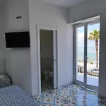 Panzió B & 4*
