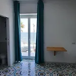 Panzió B & 4*