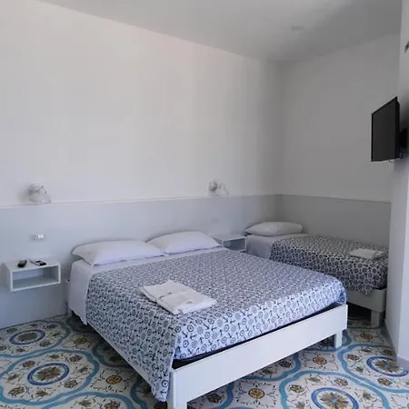 B & 4* Agropoli