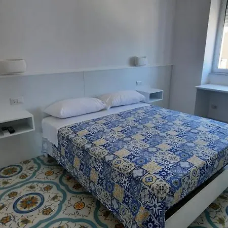B & Beach Bed & Breakfast
