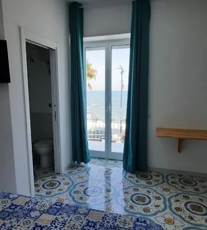 B & Beach Bed & Breakfast Agropoli