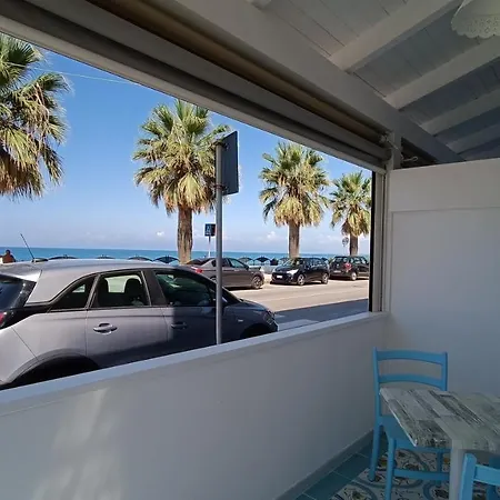 Bed & Breakfast B & Beach