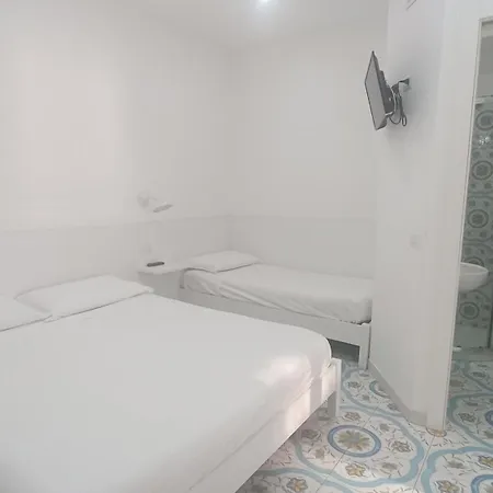 Bed & Breakfast B & 4*