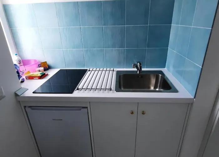 住宿加早餐酒店 B & 阿格罗波利