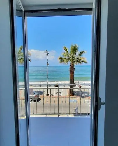 住宿加早餐酒店 B & 阿格罗波利